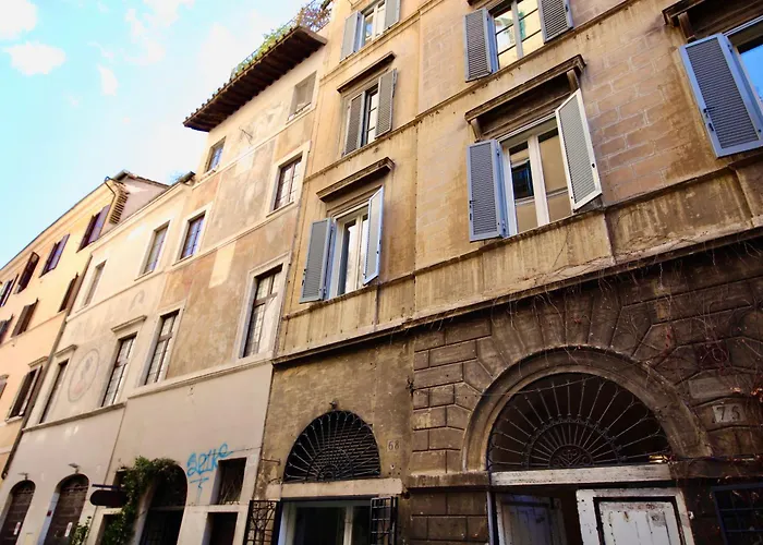 Daire Hc - In The Heart Of Campo De' Fiori *